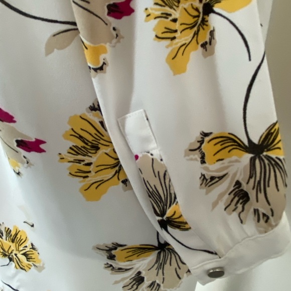 Lightweight top - Picture 11 of 12